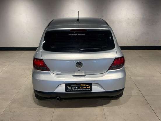 VOLKSWAGEN-GOL-2009