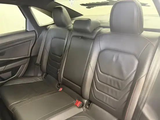 VOLKSWAGEN-JETTA-2.0 350 TSI GASOLINA GLI DSG VOLKSWAGEN-JETTA-2021