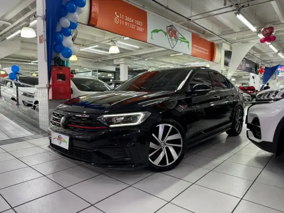 VOLKSWAGEN JETTA 2.0 350 TSI GASOLINA GLI DSG
