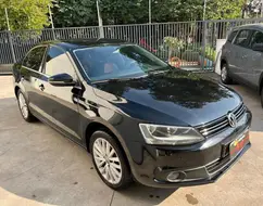 VOLKSWAGEN JETTA 2.0 TSI HIGHLINE 200CV GASOLINA 4P TIPTRONIC VOLKSWAGEN JETTA 2.0 TSI HIGHLINE 200CV GASOLINA 4P TIPTRONIC