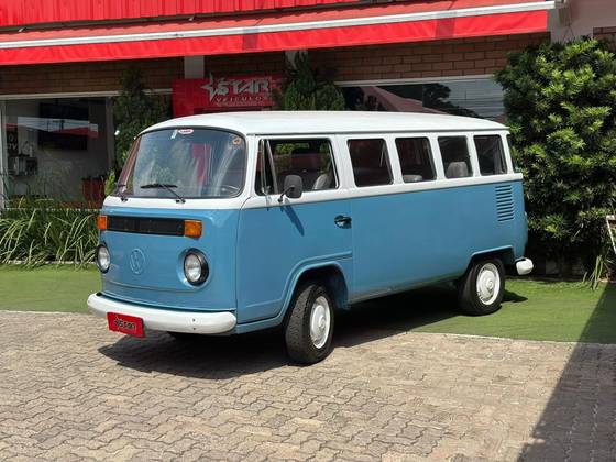 VOLKSWAGEN KOMBI 1.6 LUXO 8V GASOLINA 3P MANUAL
