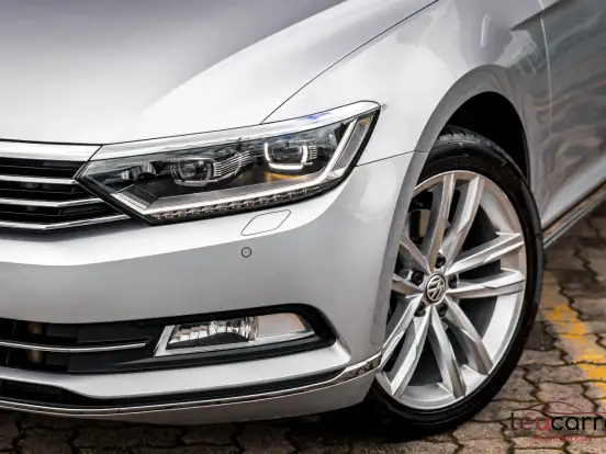VOLKSWAGEN-PASSAT-2.0 16V TSI BLUEMOTION GASOLINA HIGHLINE 4P DSG VOLKSWAGEN-PASSAT-2018