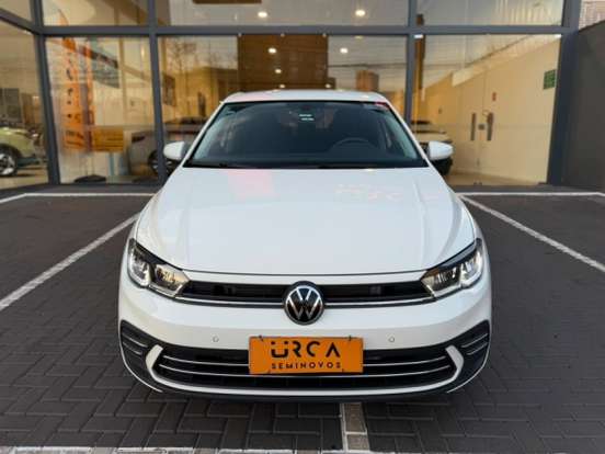 VOLKSWAGEN-POLO-2023