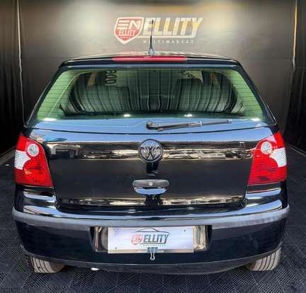 VOLKSWAGEN-POLO-2005