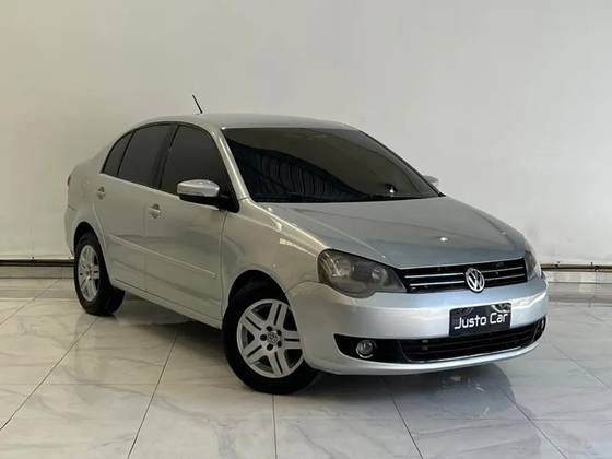 VOLKSWAGEN POLO SEDAN 1.6 MI COMFORTLINE 8V FLEX 4P MANUAL