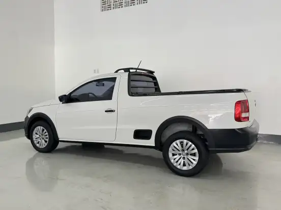 VOLKSWAGEN-SAVEIRO-2022