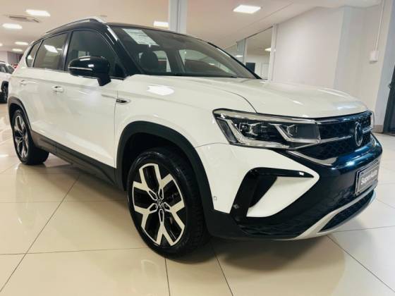 VOLKSWAGEN TAOS 1.4 250 TSI TOTAL FLEX HIGHLINE AUTOMÁTICO
