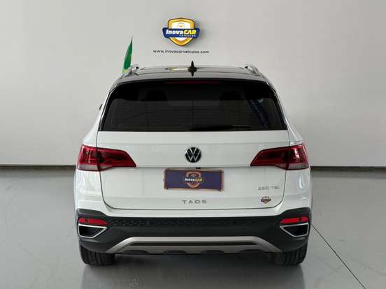 VOLKSWAGEN-TAOS-1.4 250 TSI TOTAL FLEX HIGHLINE AUTOMÁTICO VOLKSWAGEN-TAOS-2022