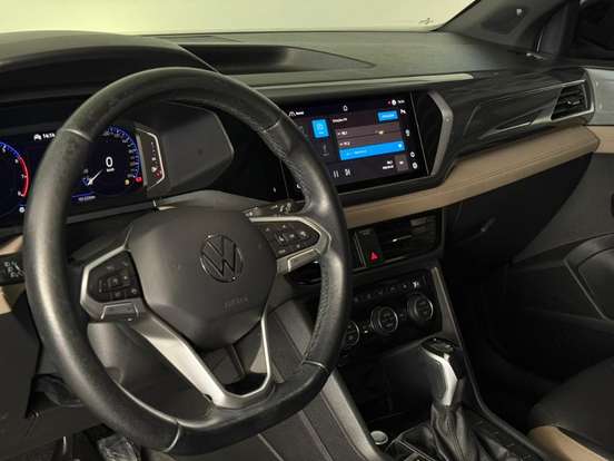 VOLKSWAGEN-TAOS-2022