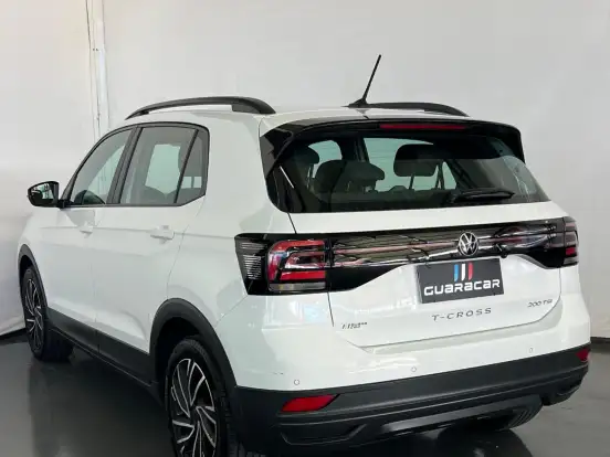 VOLKSWAGEN-T-CROSS-1.0 200 TSI TOTAL FLEX AUTOMÁTICO VOLKSWAGEN-T-CROSS-2022