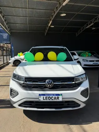 VOLKSWAGEN T-CROSS 1.0 200 TSI TOTAL FLEX COMFORTLINE AUTOMÁTICO
