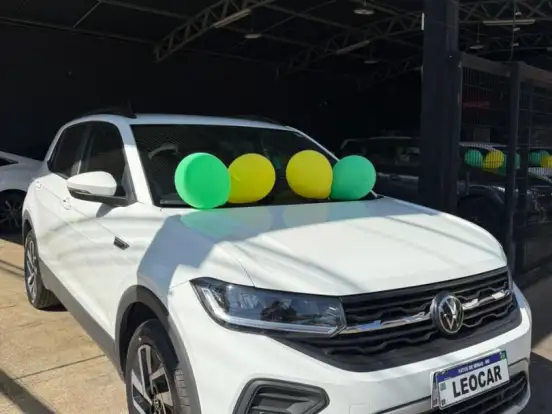 VOLKSWAGEN-T-CROSS-1.0 200 TSI TOTAL FLEX COMFORTLINE AUTOMÁTICO VOLKSWAGEN-T-CROSS-2024