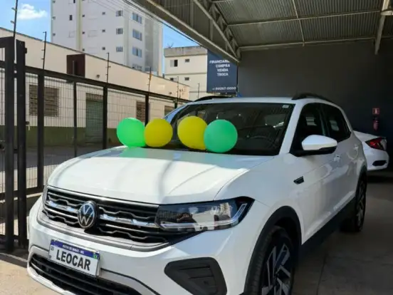 VOLKSWAGEN-T-CROSS-1.0 200 TSI TOTAL FLEX COMFORTLINE AUTOMÁTICO VOLKSWAGEN-T-CROSS-2024