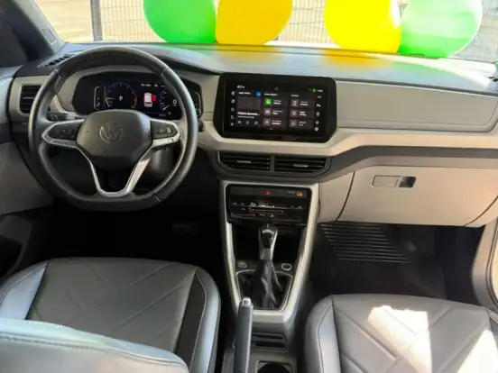 VOLKSWAGEN-T-CROSS-1.0 200 TSI TOTAL FLEX COMFORTLINE AUTOMÁTICO VOLKSWAGEN-T-CROSS-2024