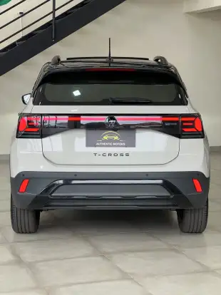 VOLKSWAGEN-T-CROSS-2025