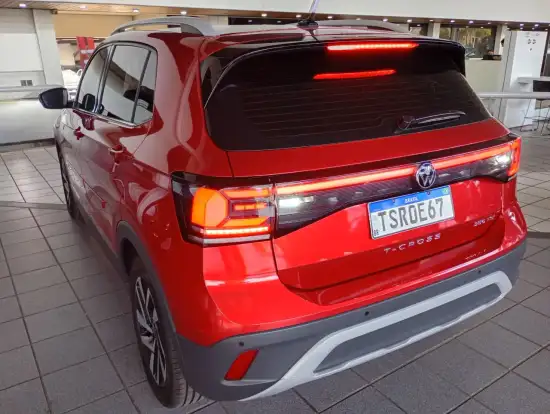 VOLKSWAGEN-T-CROSS-1.4 250 TSI TOTAL FLEX HIGHLINE AUTOMÁTICO VOLKSWAGEN-T-CROSS-2025