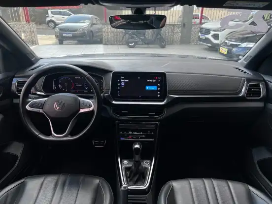 VOLKSWAGEN-T-CROSS-1.4 250 TSI TOTAL FLEX HIGHLINE AUTOMÁTICO VOLKSWAGEN-T-CROSS-2024