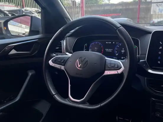 VOLKSWAGEN-T-CROSS-2024