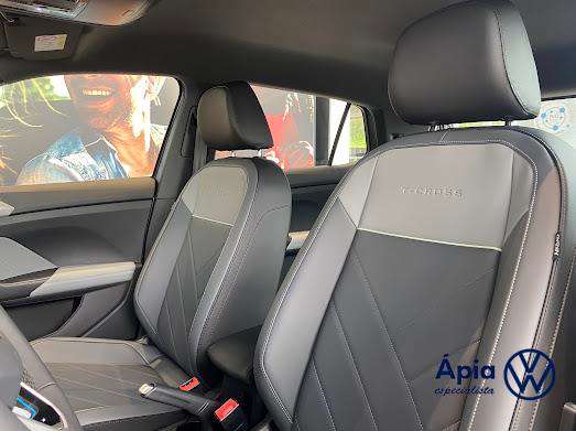 VOLKSWAGEN-T-CROSS-2026