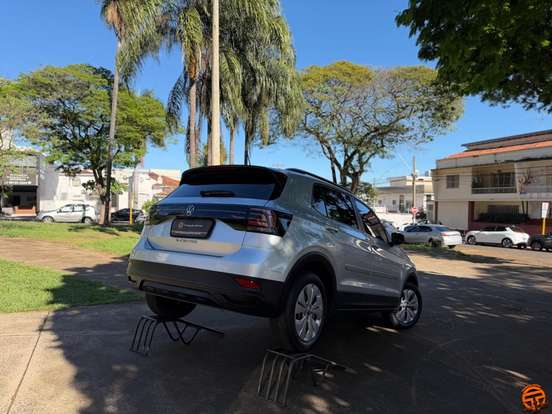 VOLKSWAGEN-T-CROSS-2022