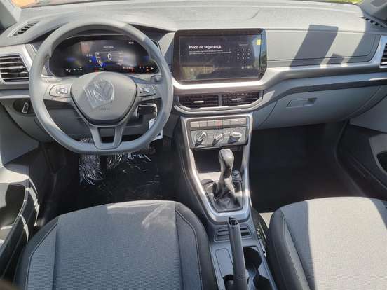 VOLKSWAGEN-T-CROSS-2026