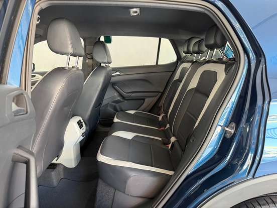 VOLKSWAGEN-T-CROSS-2019