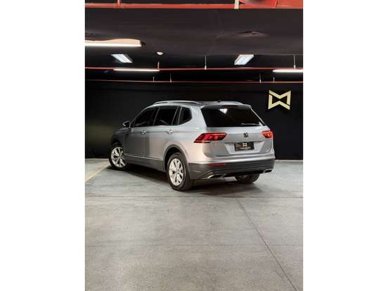 VOLKSWAGEN-TIGUAN-2019