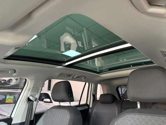 VOLKSWAGEN-TIGUAN-2019