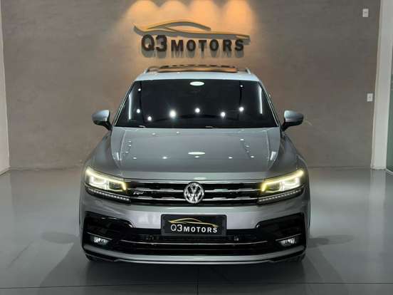 VOLKSWAGEN-TIGUAN-2020