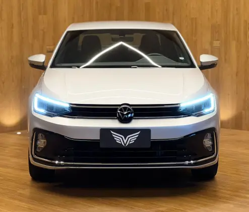 VOLKSWAGEN VIRTUS 1.0 200 TSI HIGHLINE AUTOMÁTICO