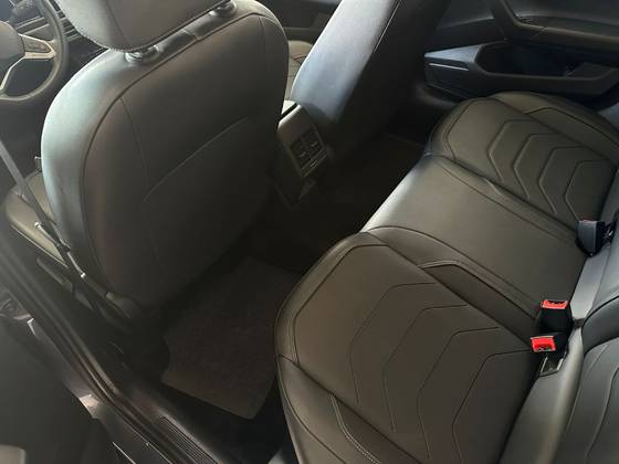 VOLKSWAGEN VIRTUS 1.0 200 TSI COMFORTLINE AUTOMÁTICO