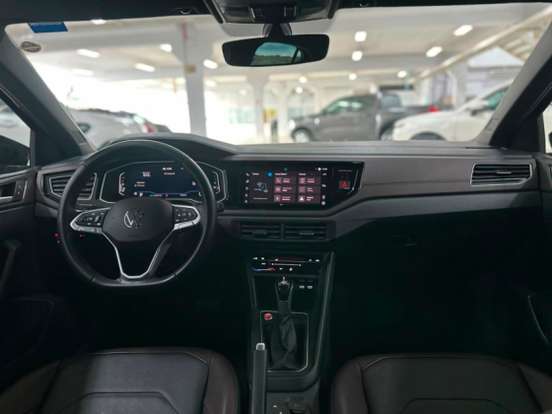 VOLKSWAGEN-VIRTUS-2023