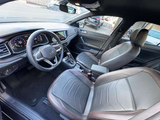 VOLKSWAGEN-VIRTUS-1.0 200 TSI HIGHLINE AUTOMÁTICO VOLKSWAGEN-VIRTUS-2023