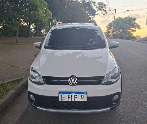 VOLKSWAGEN-CROSSFOX-1.6 MI FLEX 8V 4P AUTOMATIZADO VOLKSWAGEN-CROSSFOX-2013