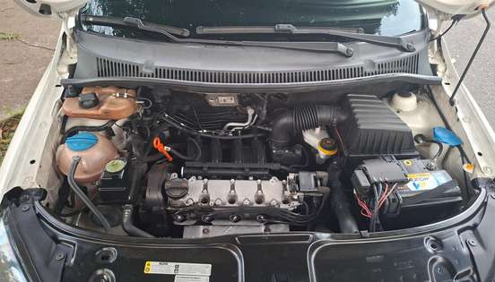 VOLKSWAGEN-CROSSFOX-2013