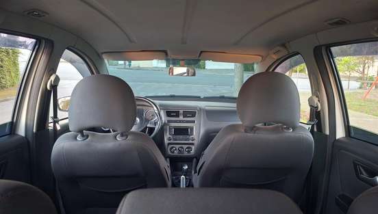 VOLKSWAGEN-CROSSFOX-2013