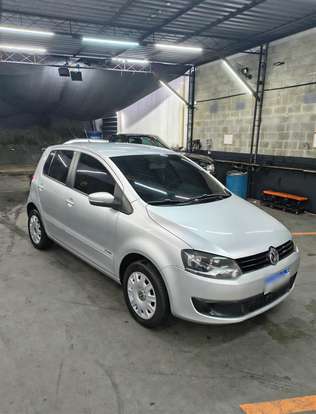 VOLKSWAGEN-FOX-1.6 MI 8V FLEX 4P MANUAL VOLKSWAGEN-FOX-2013