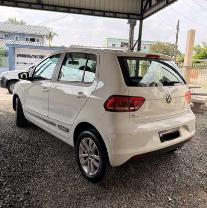 VOLKSWAGEN-FOX-1.6 MSI TOTAL FLEX CONNECT 4P MANUAL VOLKSWAGEN-FOX-2021