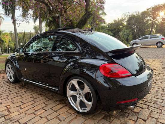VOLKSWAGEN-FUSCA-2.0 TSI 16V GASOLINA 2P AUTOMÁTICO VOLKSWAGEN-FUSCA-2014
