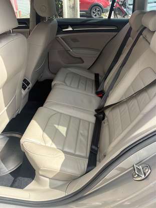 VOLKSWAGEN-GOLF-2017
