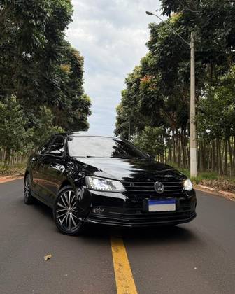 VOLKSWAGEN JETTA 2.0 TSI HIGHLINE 211CV GASOLINA 4P TIPTRONIC