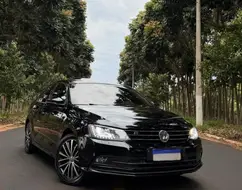 VOLKSWAGEN JETTA 2.0 TSI HIGHLINE 211CV GASOLINA 4P TIPTRONIC VOLKSWAGEN JETTA 2.0 TSI HIGHLINE 211CV GASOLINA 4P TIPTRONIC