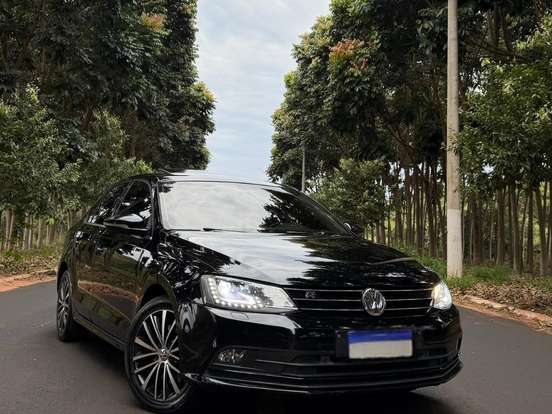 VOLKSWAGEN-JETTA-2.0 TSI HIGHLINE 211CV GASOLINA 4P TIPTRONIC VOLKSWAGEN-JETTA-2016