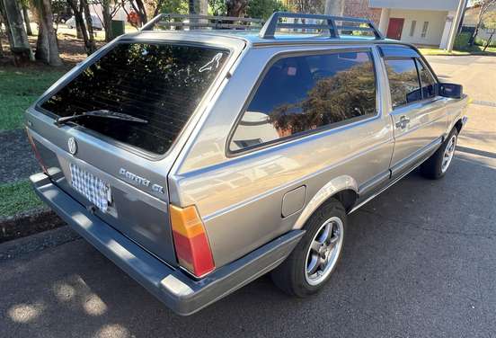 VOLKSWAGEN-PARATI-1995