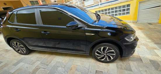 VOLKSWAGEN-POLO-2024