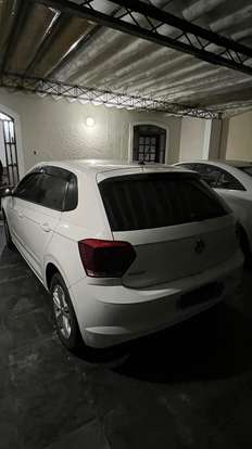 VOLKSWAGEN-POLO-2020
