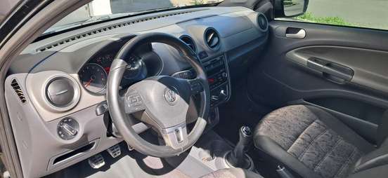 VOLKSWAGEN-SAVEIRO-2014