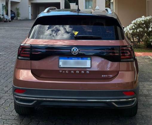 VOLKSWAGEN T-CROSS 1.4 250 TSI TOTAL FLEX HIGHLINE AUTOMÁTICO