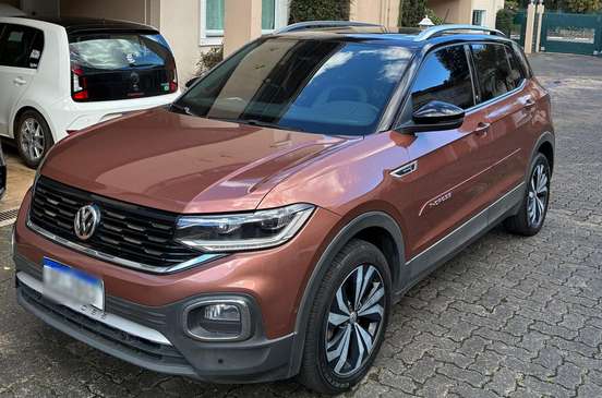 VOLKSWAGEN-T-CROSS-2020
