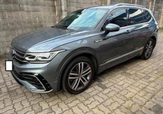 VOLKSWAGEN TIGUAN 2.0 300 TSI GASOLINA ALLSPACE R-LINE AUTOMÁTICO